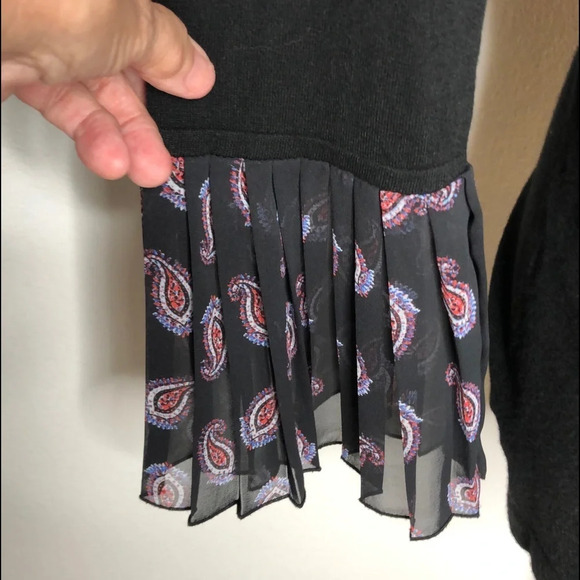 7th Avenue woman’s top.  Long sleeves black size M - Picture 3 of 8